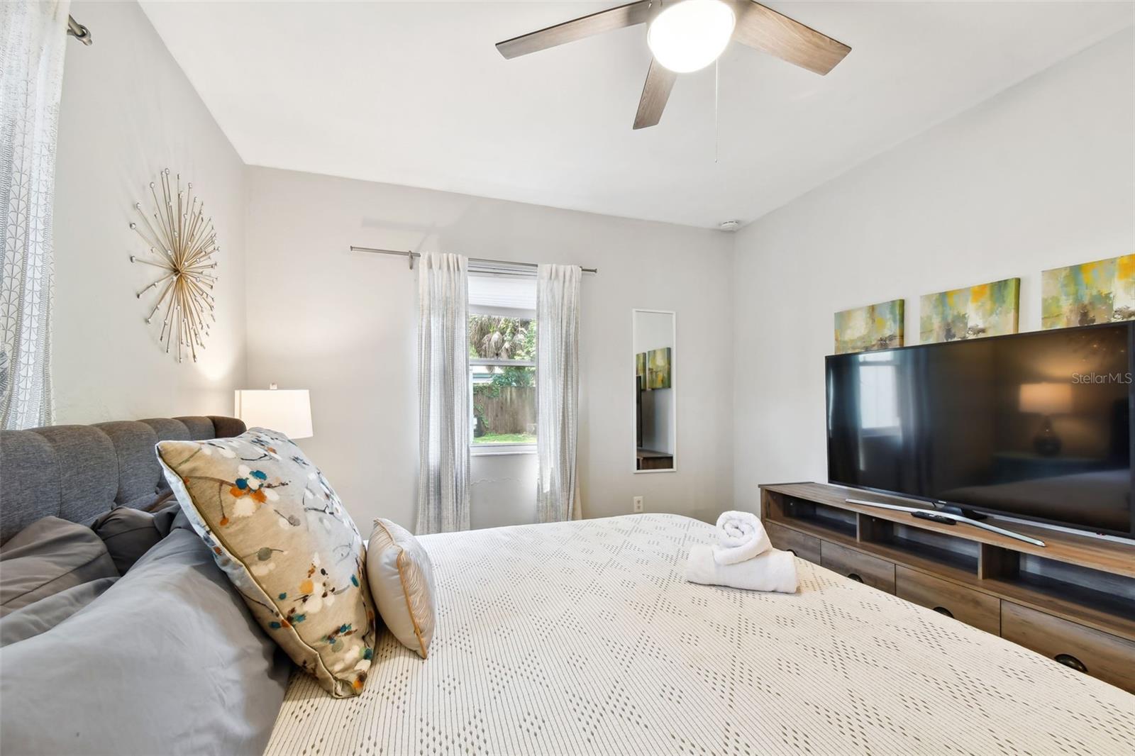 Image 31 of 62 For 3626 17th Street N
