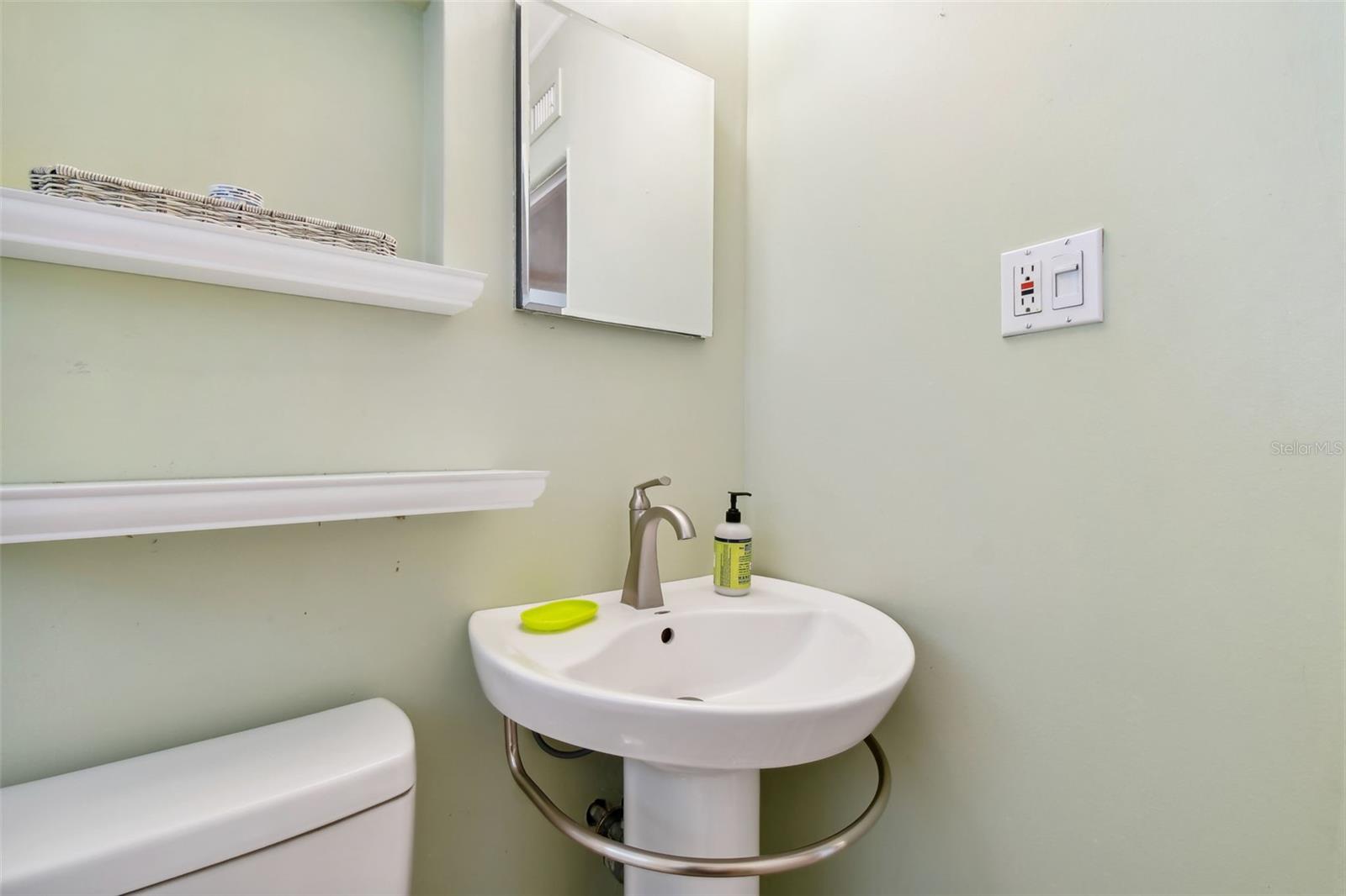 Image 35 of 62 For 3626 17th Street N