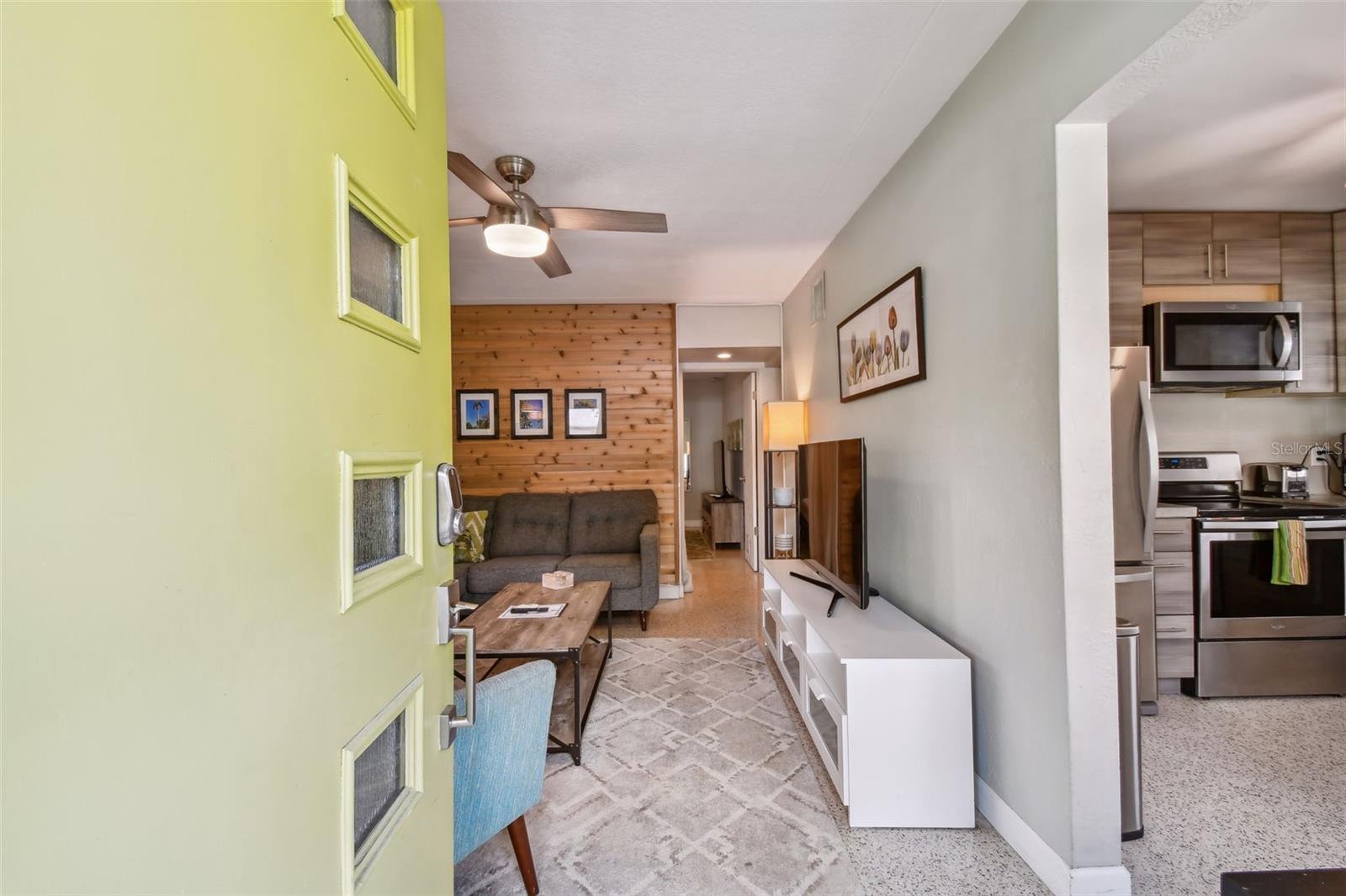 Image 8 of 62 For 3626 17th Street N