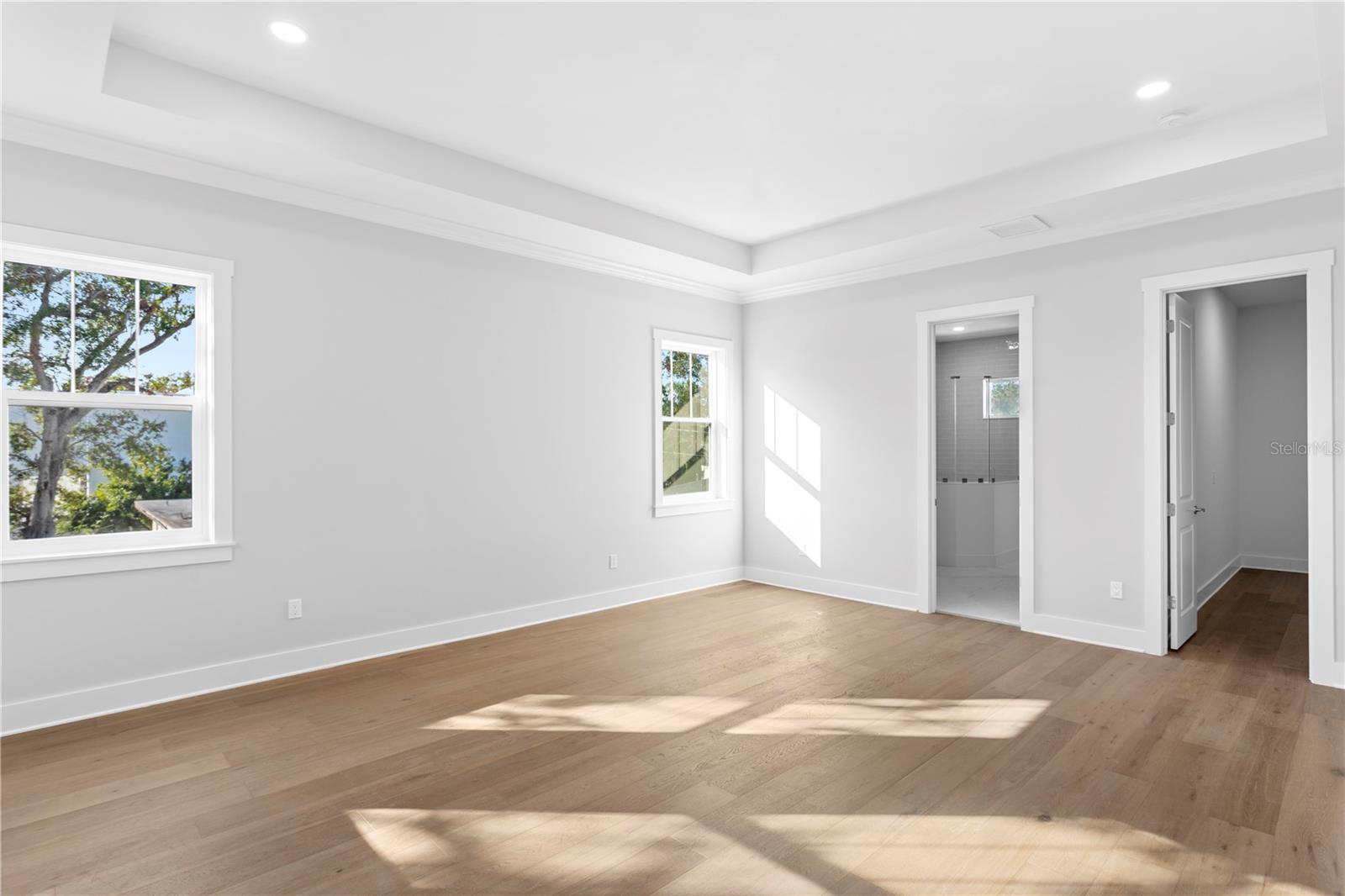 Listing photo id 20 for 4316 Renellie Drive