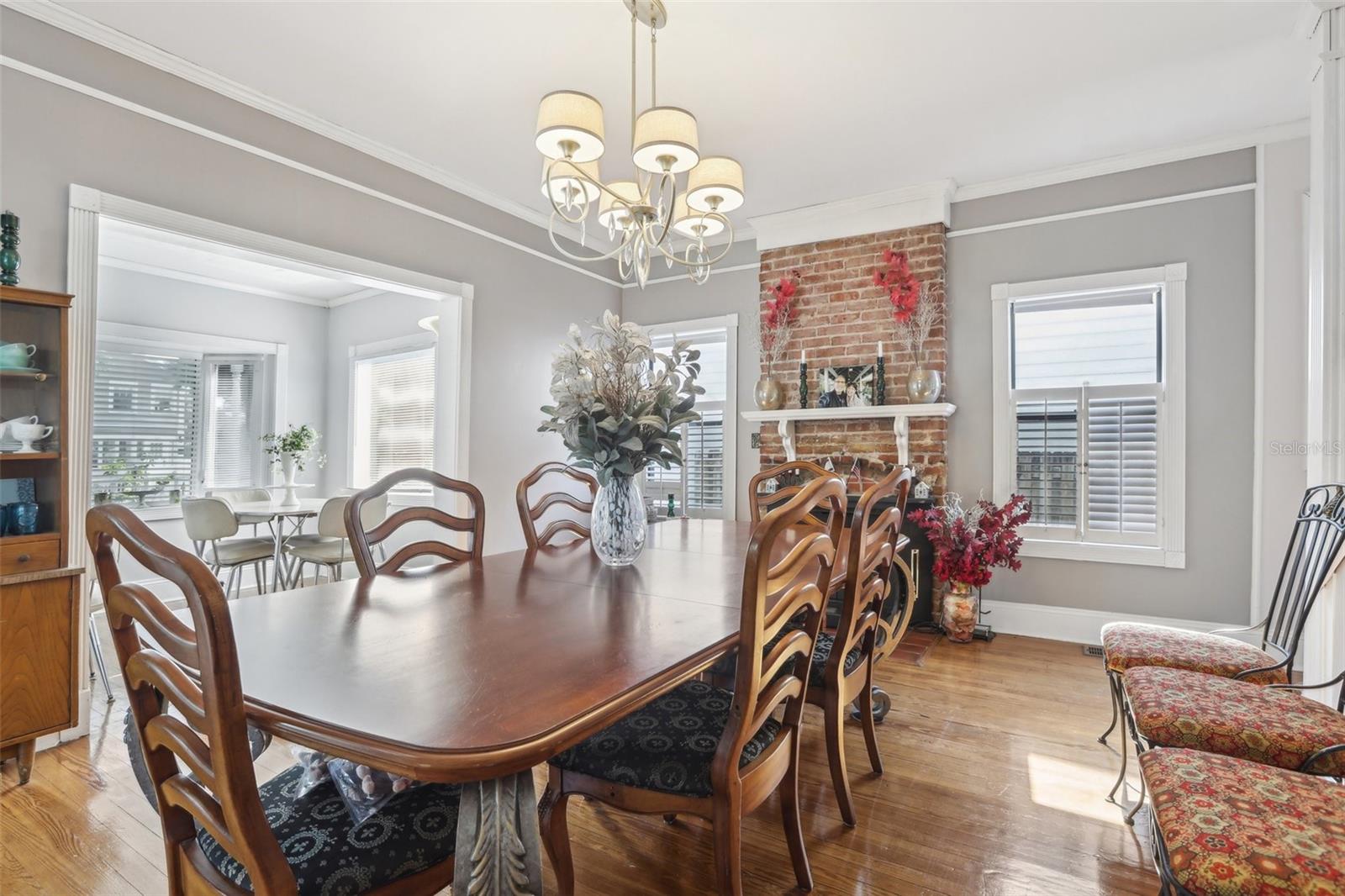 Image 15 of 40 For 757 32nd Avenue N