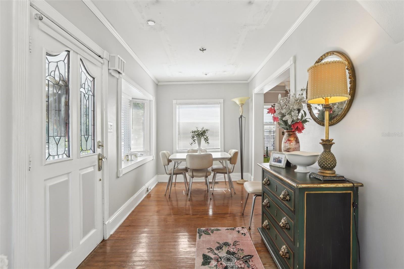 Image 9 of 40 For 757 32nd Avenue N