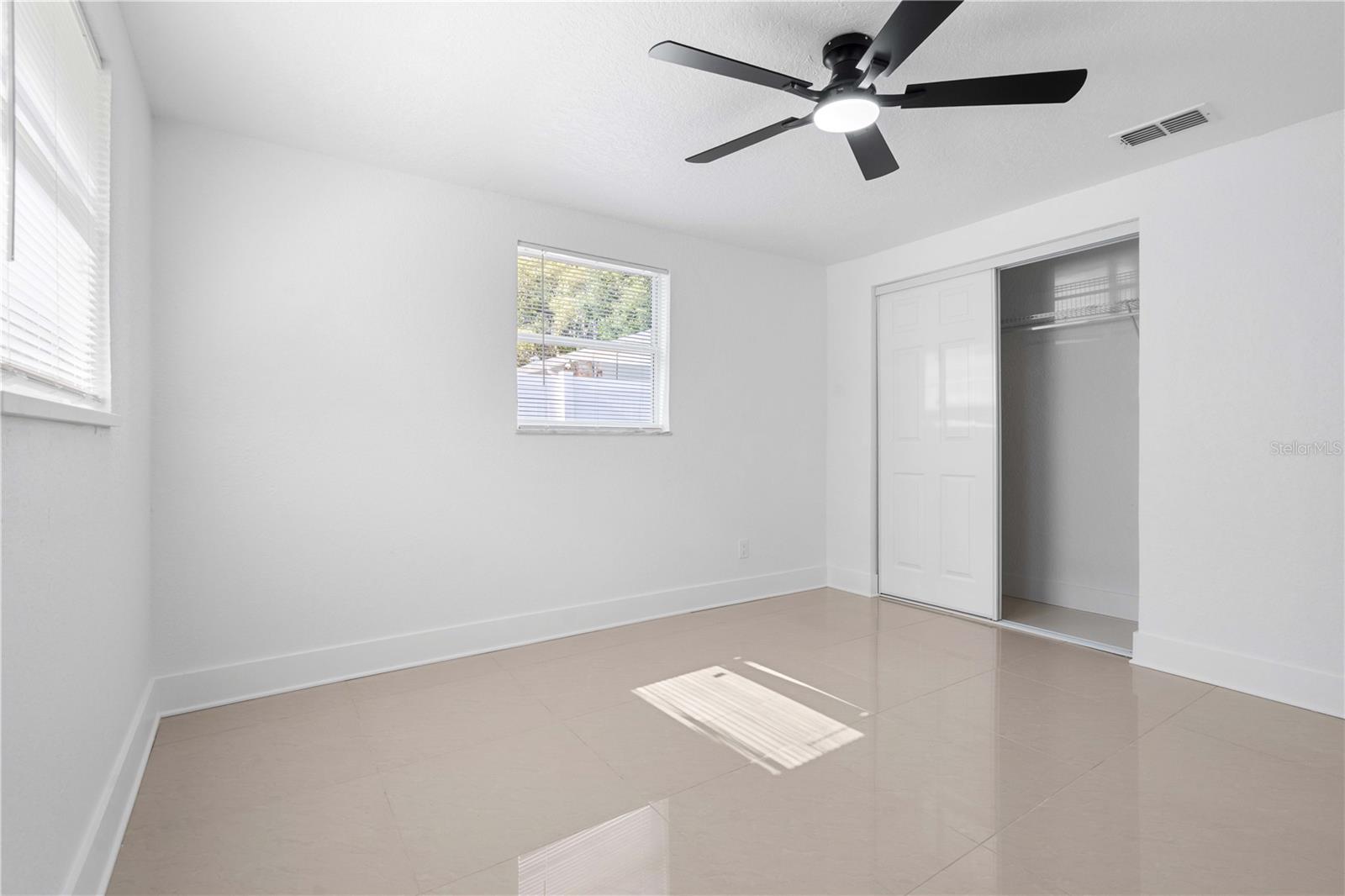 Image 30 of 54 For 16411 Lake Byrd Drive
