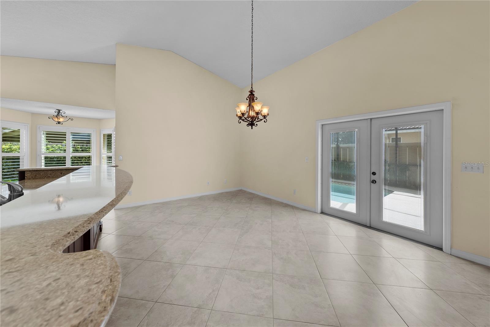 Image 30 of 41 For 5290 White Sand Circle Ne