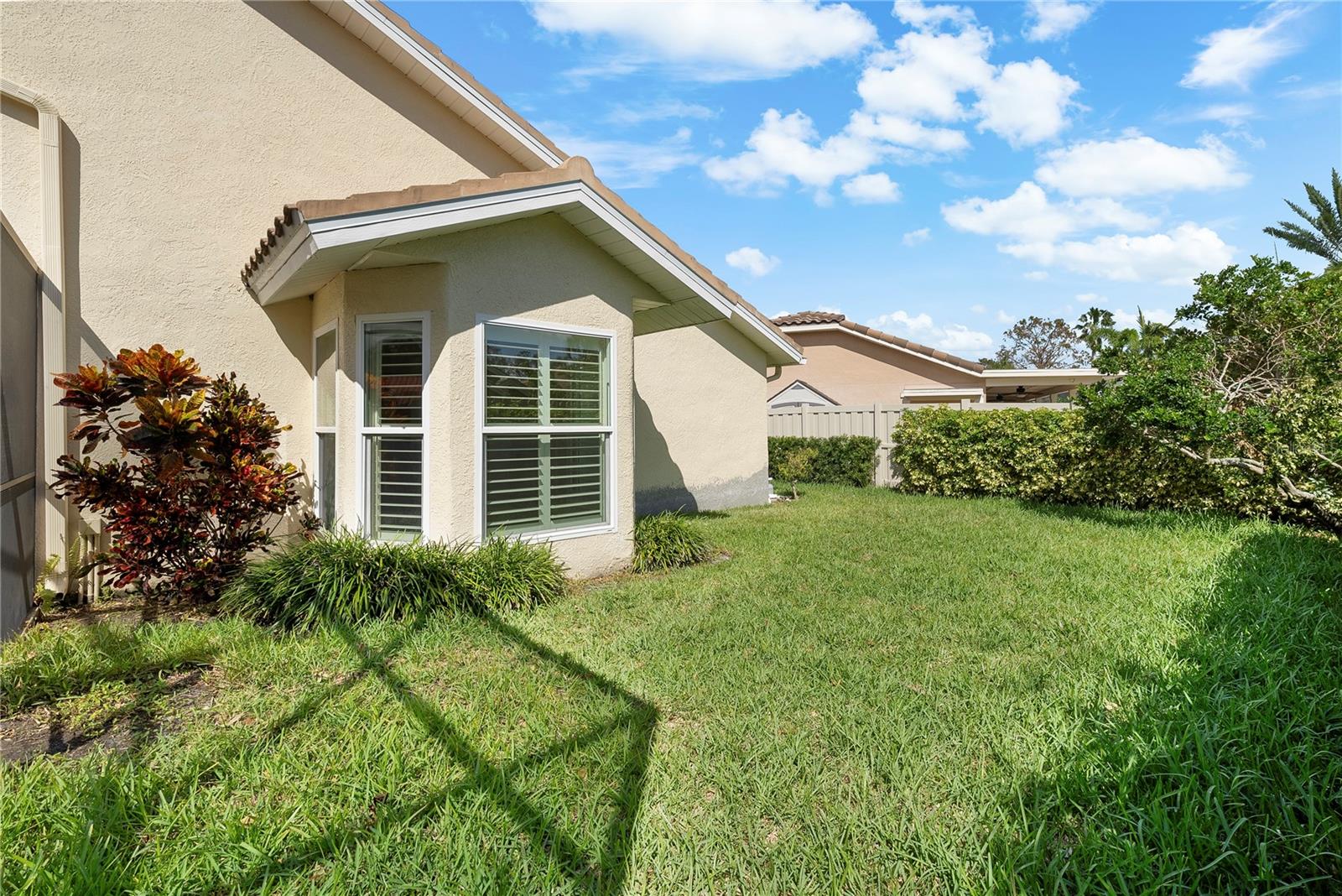 Image 33 of 41 For 5290 White Sand Circle Ne