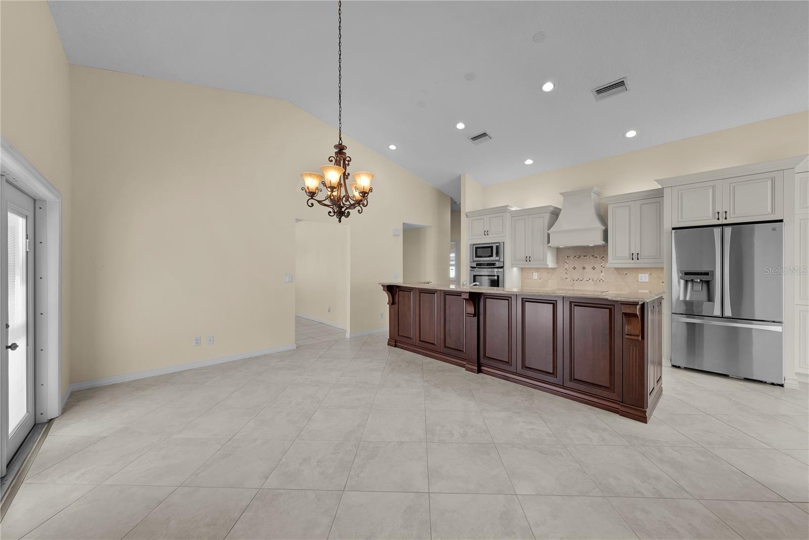 Image 9 of 41 For 5290 White Sand Circle Ne