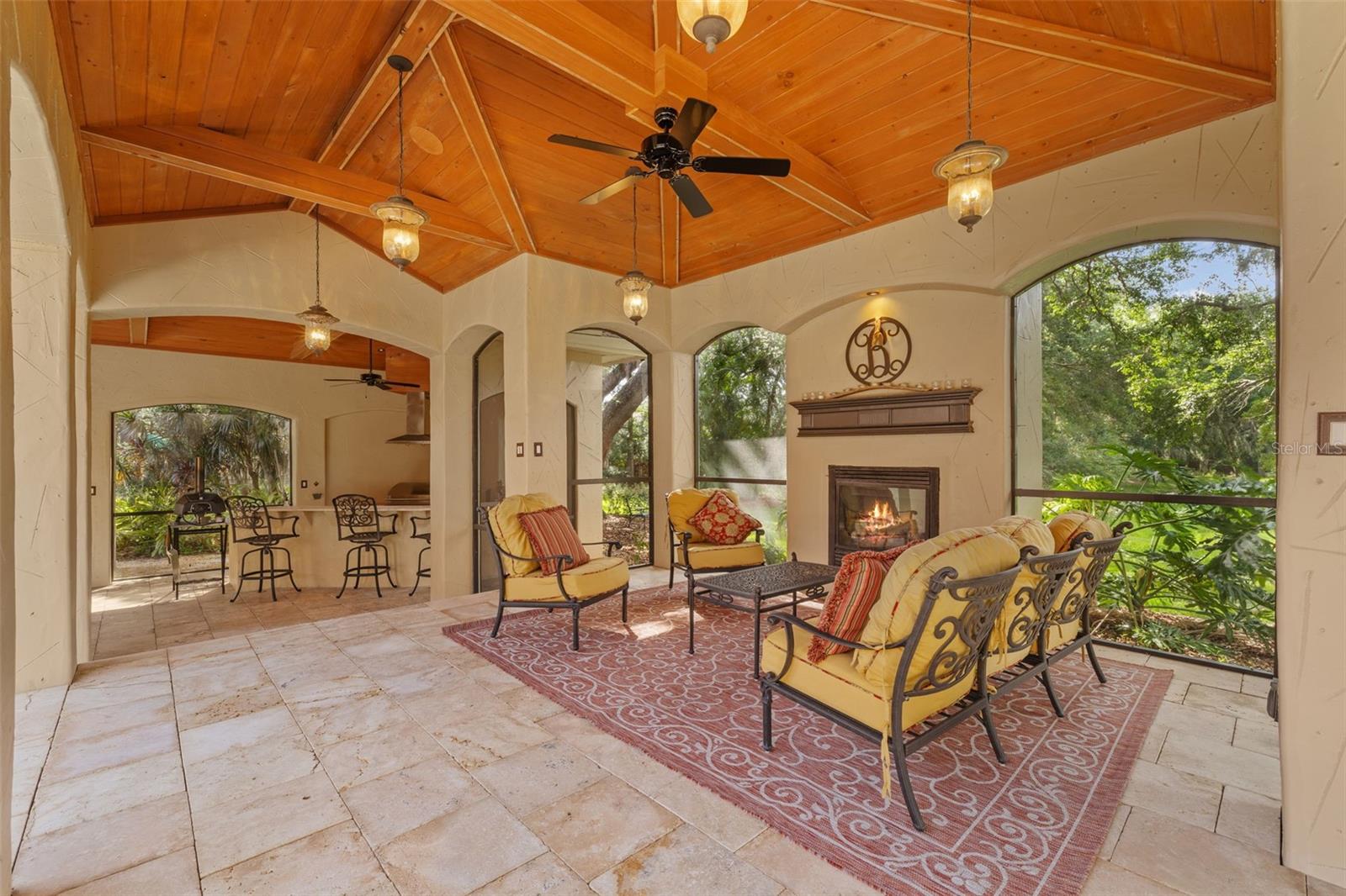 Image 48 of 69 For 1915 Floresta View Drive