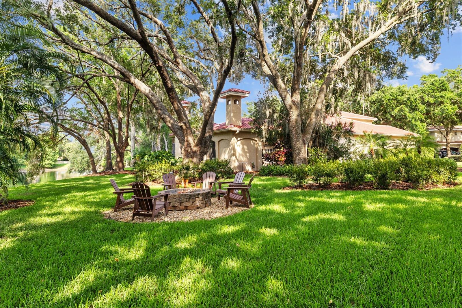 Image 59 of 69 For 1915 Floresta View Drive