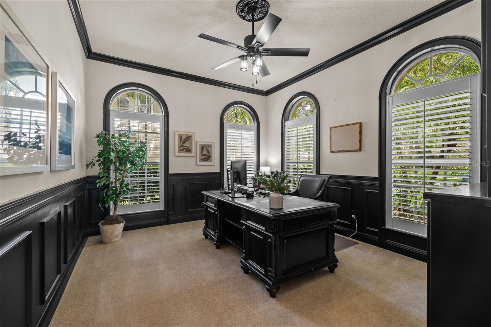 Image 6 of 69 For 1915 Floresta View Drive