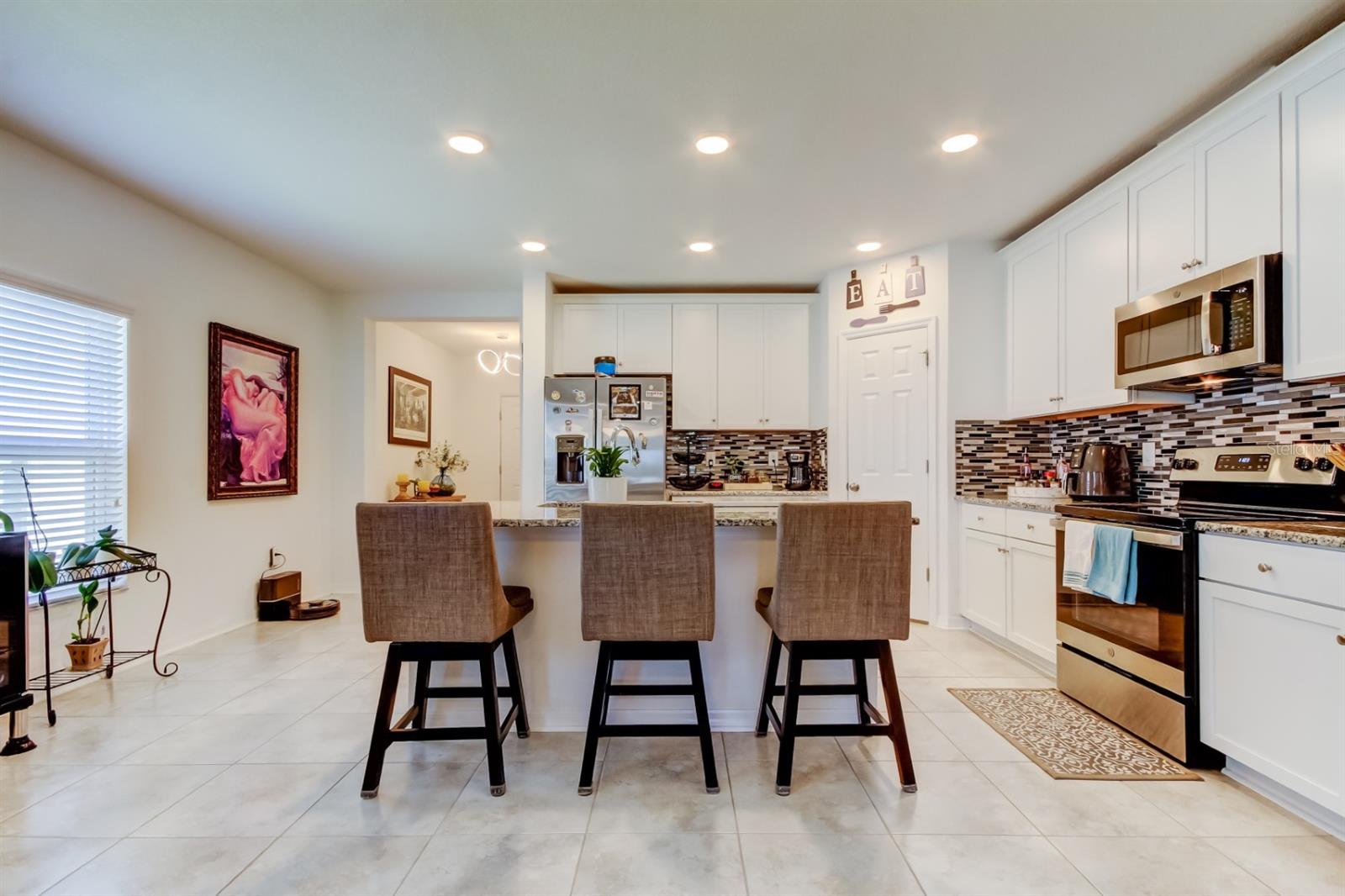Image 16 of 70 For 12407 Hilltop Farms Drive