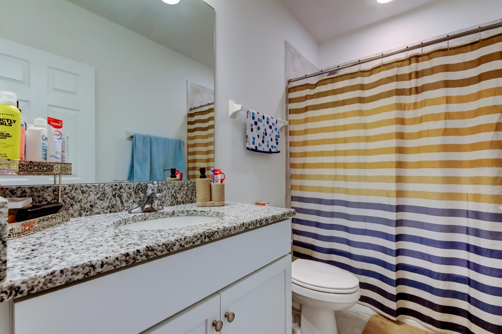 Image 40 of 70 For 12407 Hilltop Farms Drive