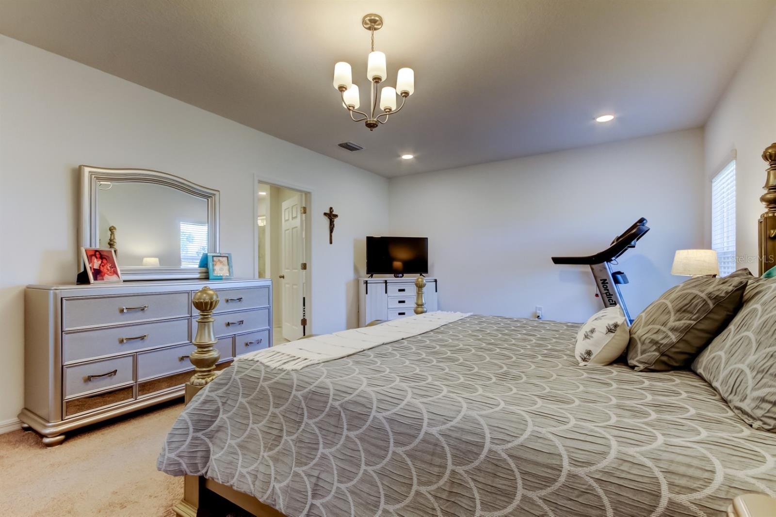 Image 45 of 70 For 12407 Hilltop Farms Drive