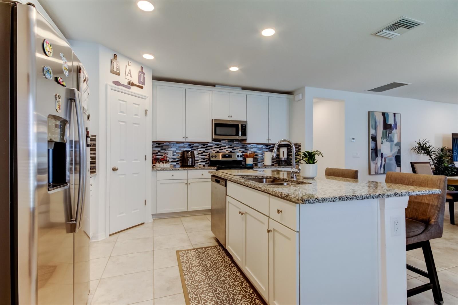 Image 8 of 70 For 12407 Hilltop Farms Drive