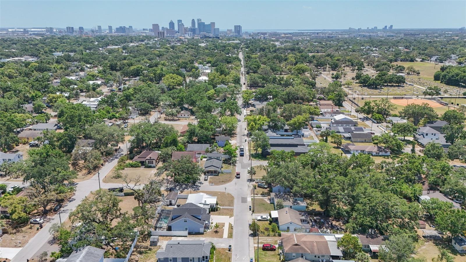 Image 22 of 23 For 3906 Ola Avenue