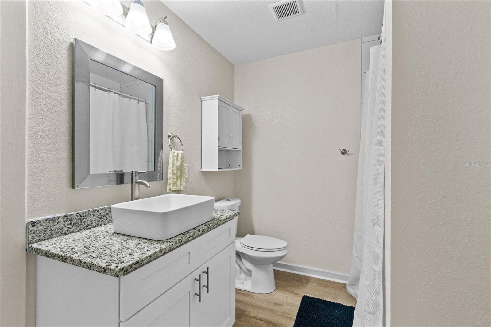 Image 6 of 23 For 3906 Ola Avenue