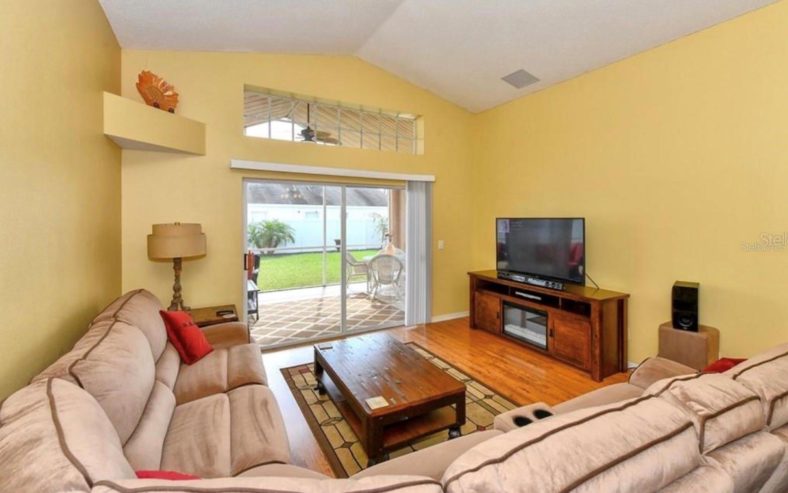 Image 3 of 26 For 4409 Sanibel Way