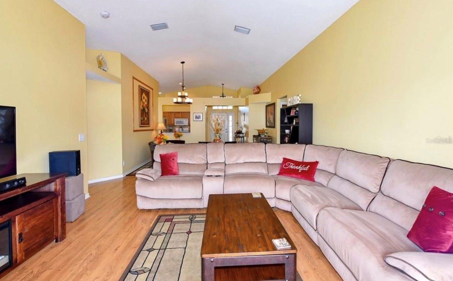 Image 5 of 26 For 4409 Sanibel Way