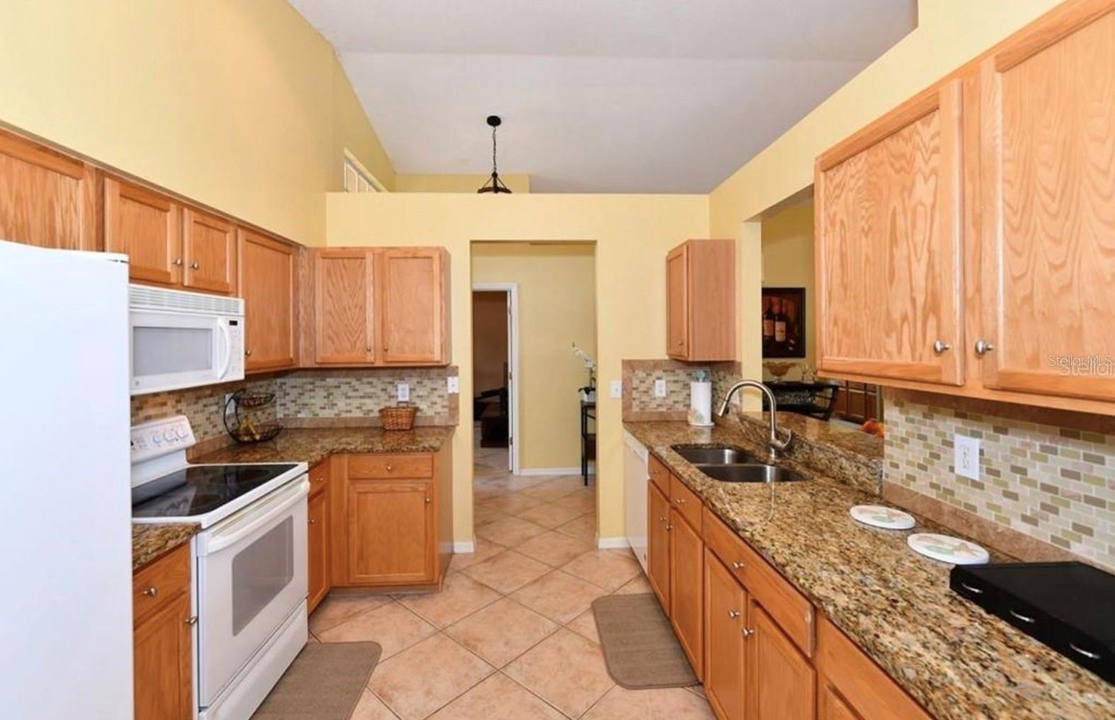Image 8 of 26 For 4409 Sanibel Way