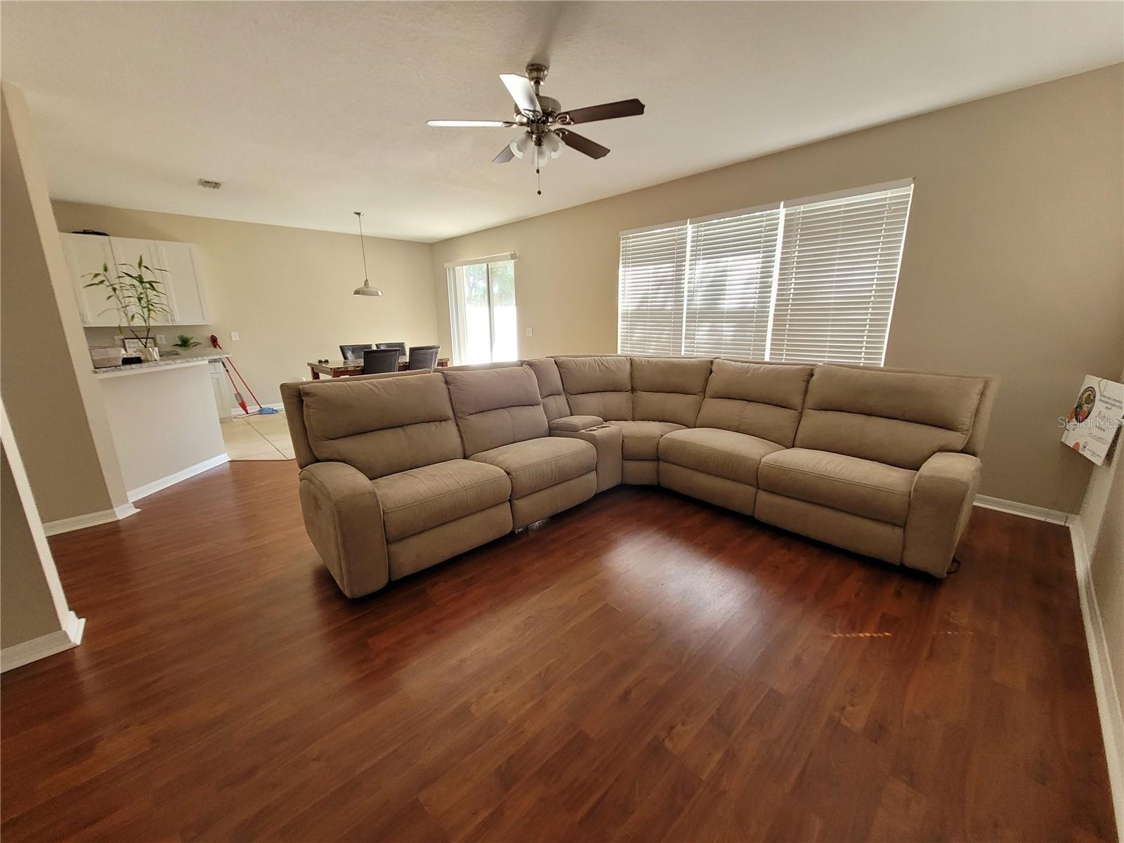 Image 17 of 44 For 4633 White Bay Circle