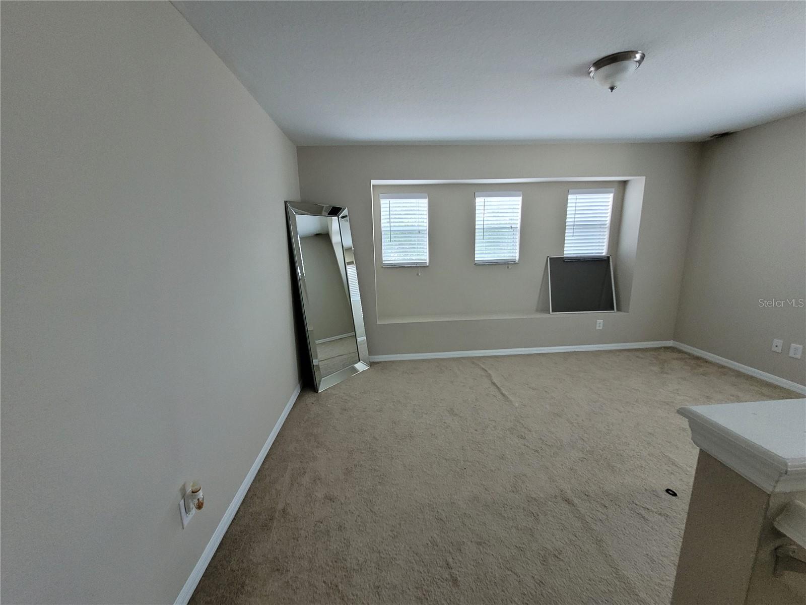 Image 25 of 44 For 4633 White Bay Circle