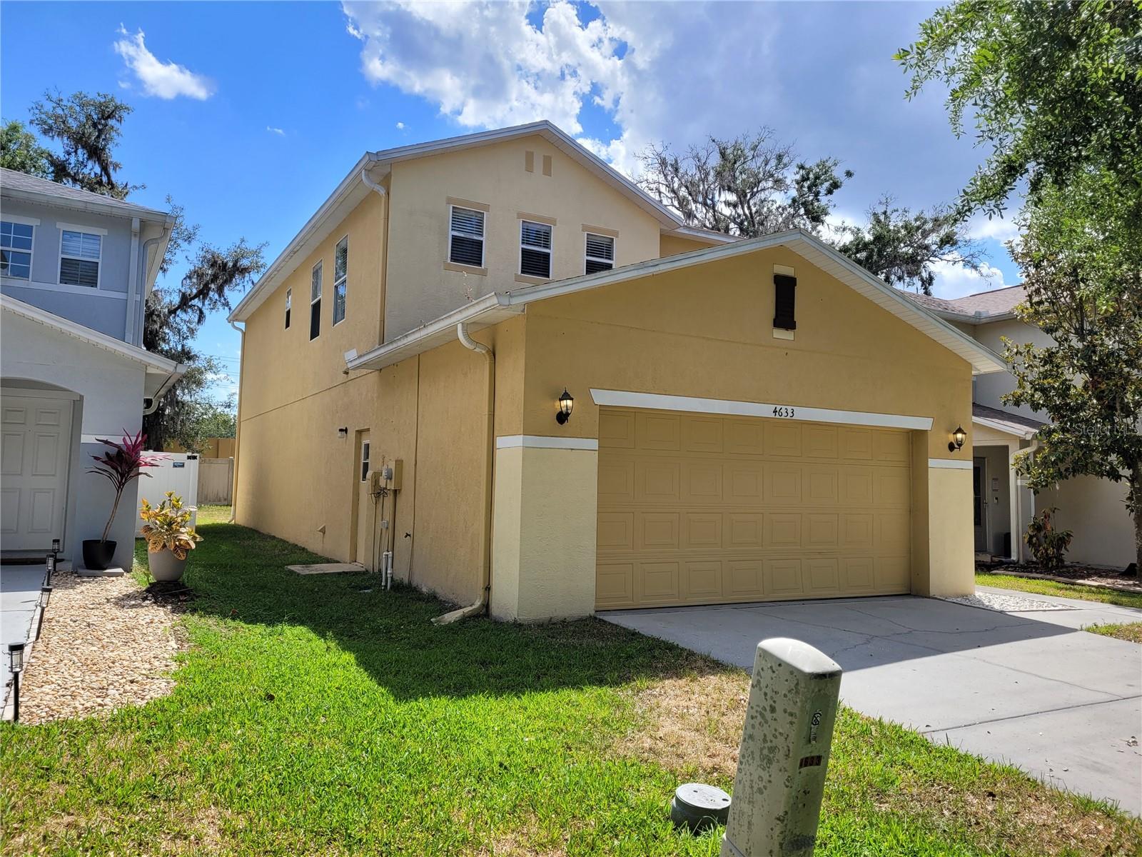 Image 3 of 44 For 4633 White Bay Circle