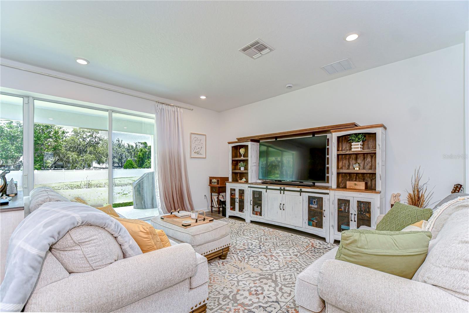 Image 11 of 35 For 12905 Brookside Moss Drive