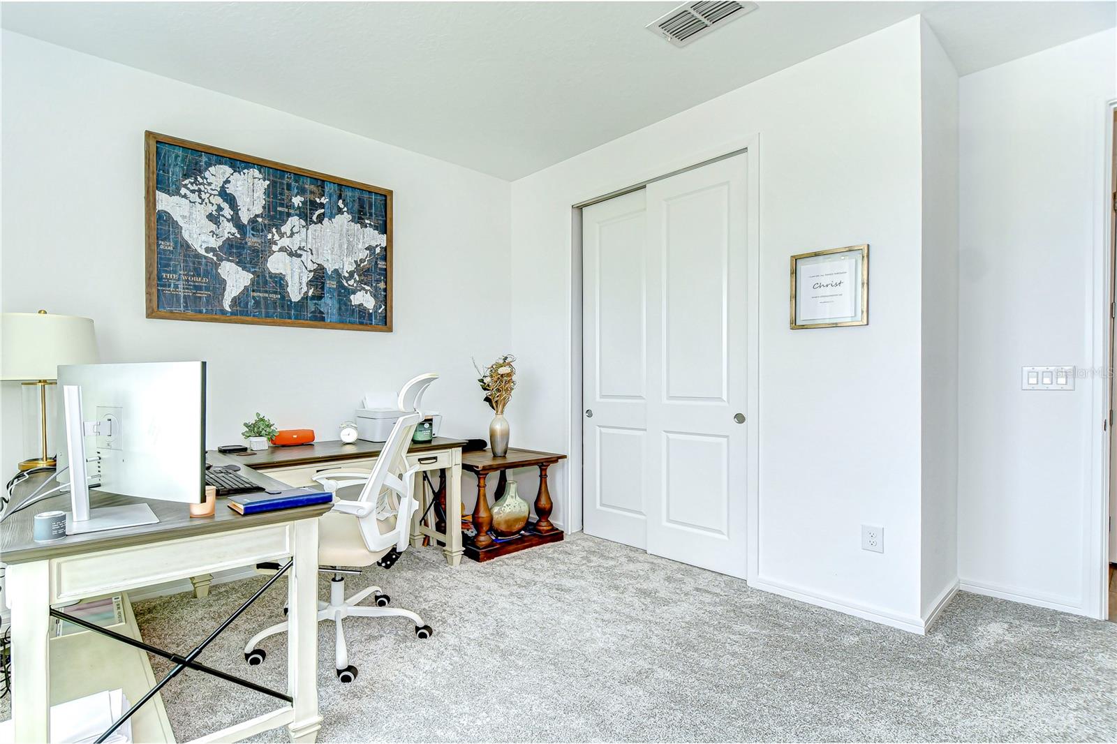 Image 17 of 35 For 12905 Brookside Moss Drive