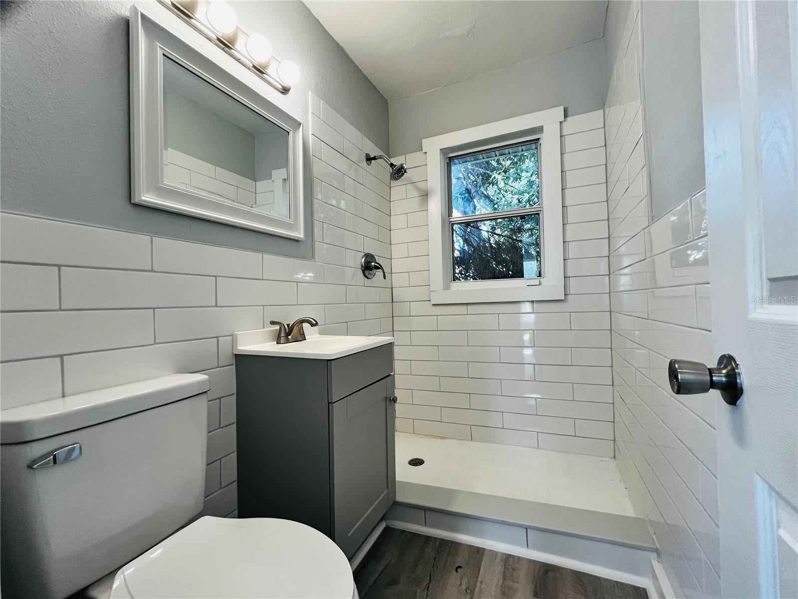 Image 32 of 38 For 2852 60th Avenue N