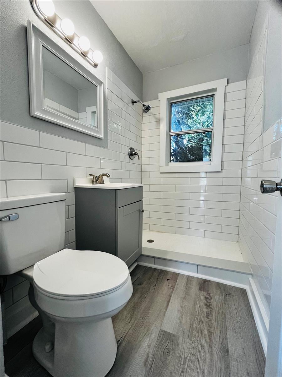Image 34 of 38 For 2852 60th Avenue N