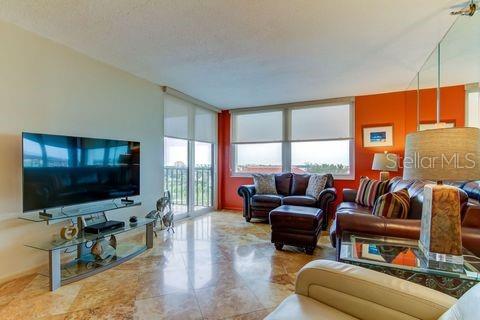 Image 19 of 39 For 6265 Sun Boulevard 805