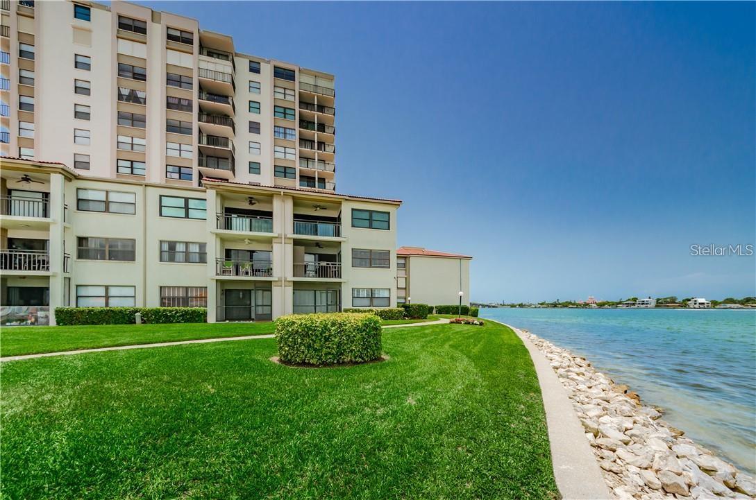 Image 5 of 39 For 6265 Sun Boulevard 805
