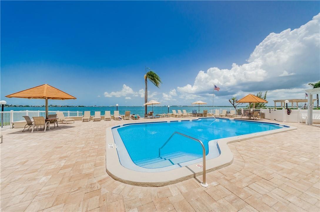 Image 7 of 39 For 6265 Sun Boulevard 805