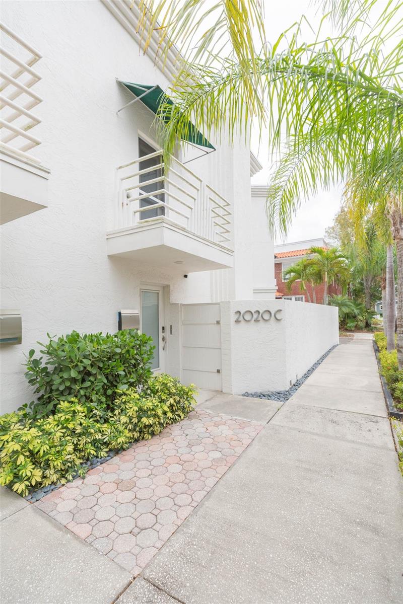 Image 2 of 72 For 2020 Dekle Avenue C