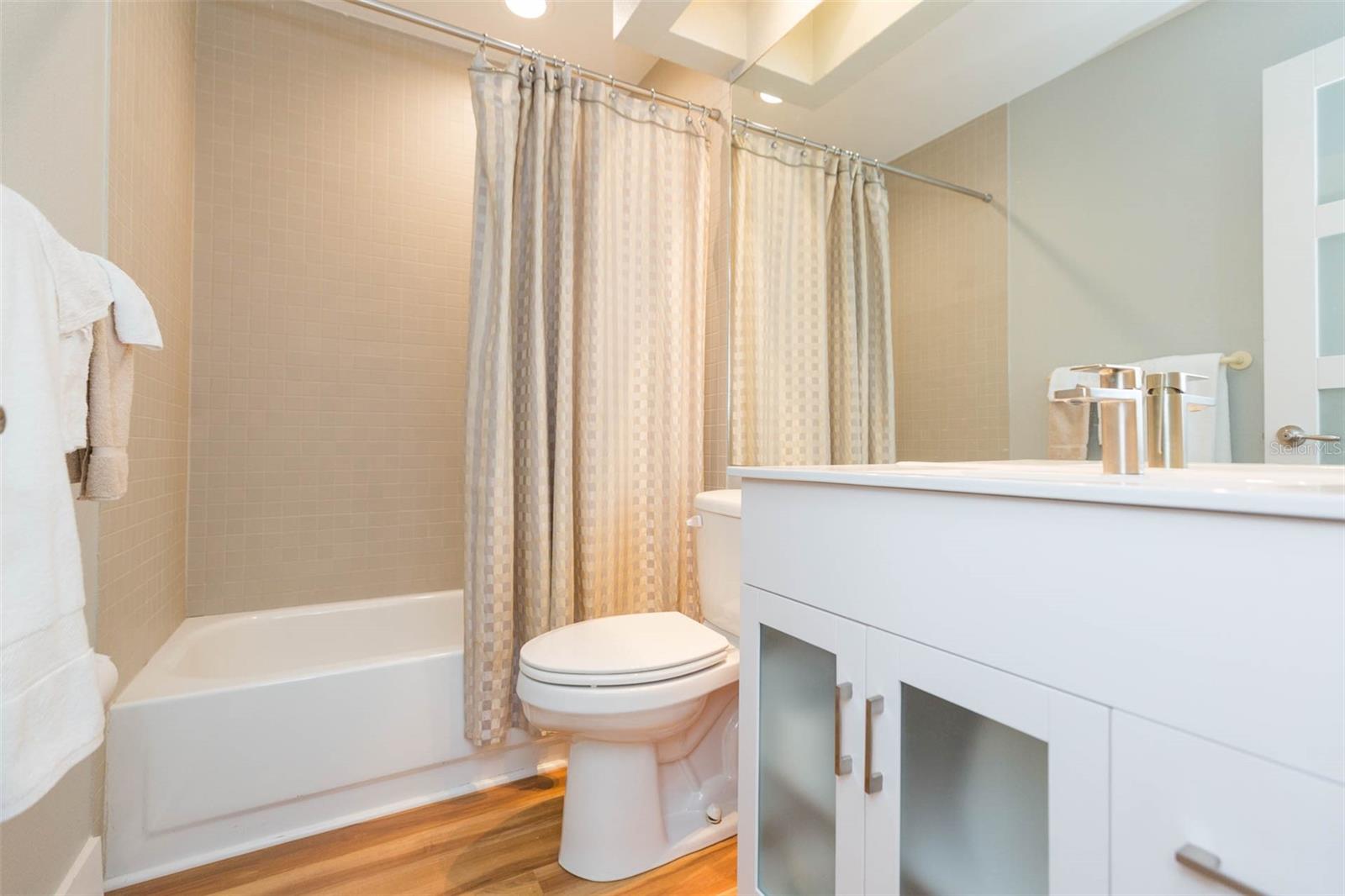 Image 33 of 72 For 2020 Dekle Avenue C