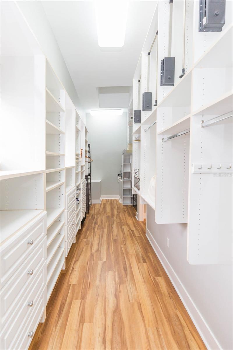 Image 46 of 72 For 2020 Dekle Avenue C