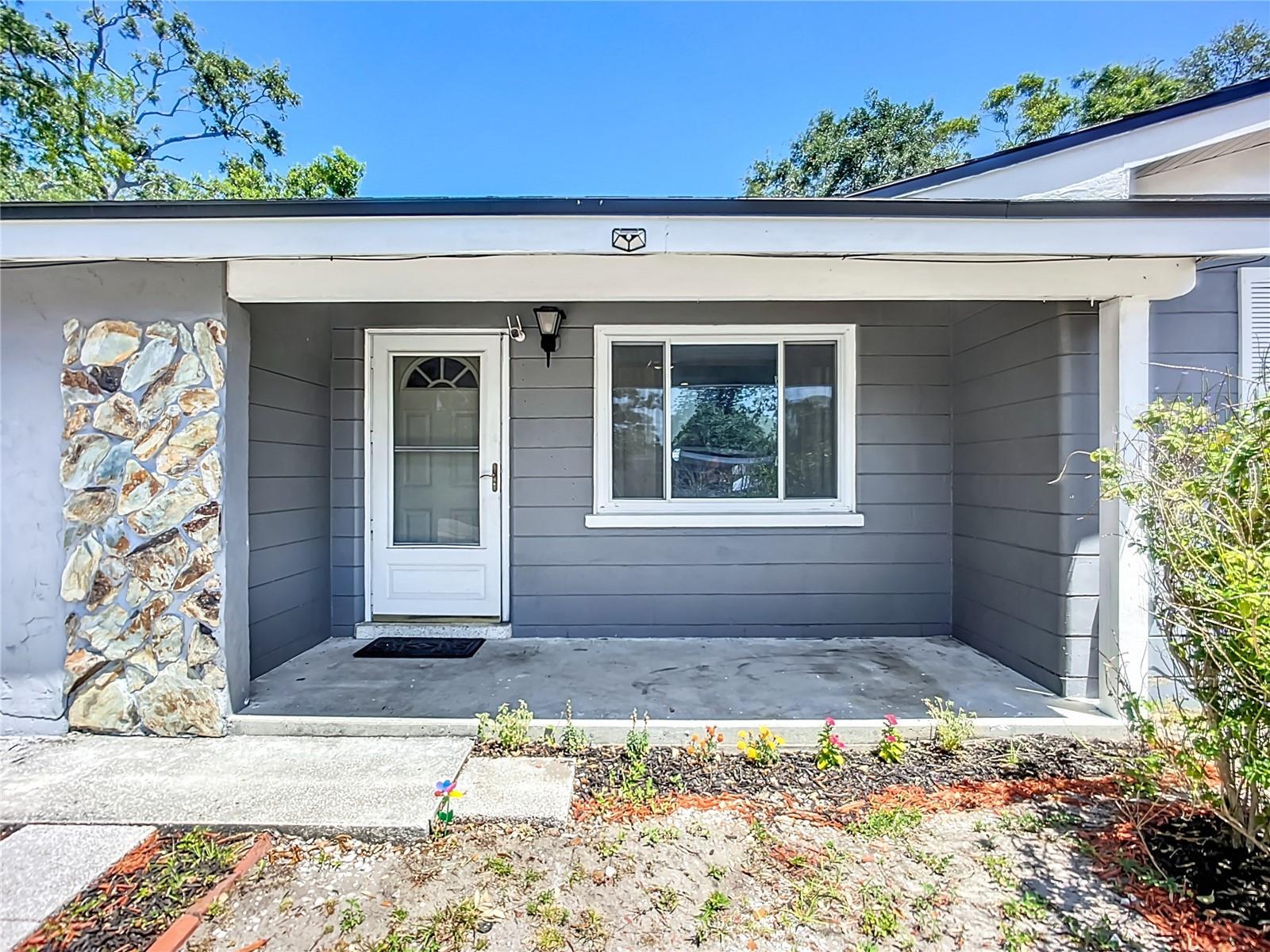 Image 3 of 39 For 10931 110th Avenue