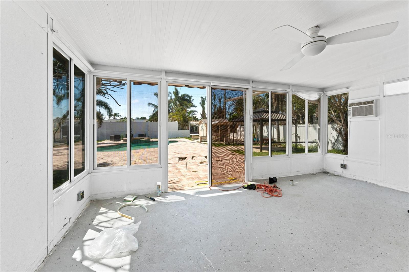 Image 15 of 18 For 1025 Boca Ciega Isle Drive