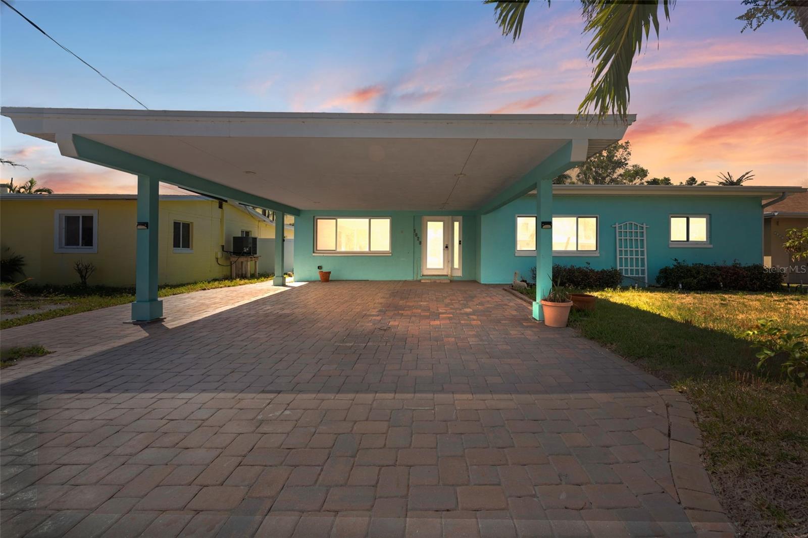 Image 2 of 18 For 1025 Boca Ciega Isle Drive