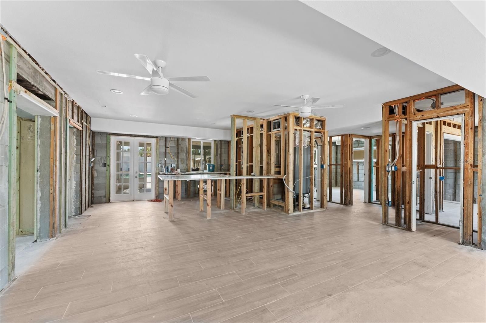 Image 4 of 18 For 1025 Boca Ciega Isle Drive