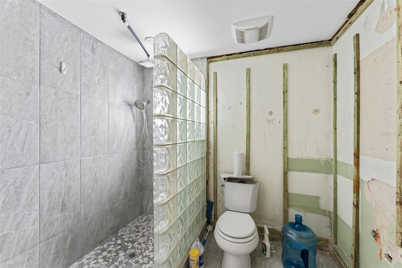 Image 8 of 18 For 1025 Boca Ciega Isle Drive