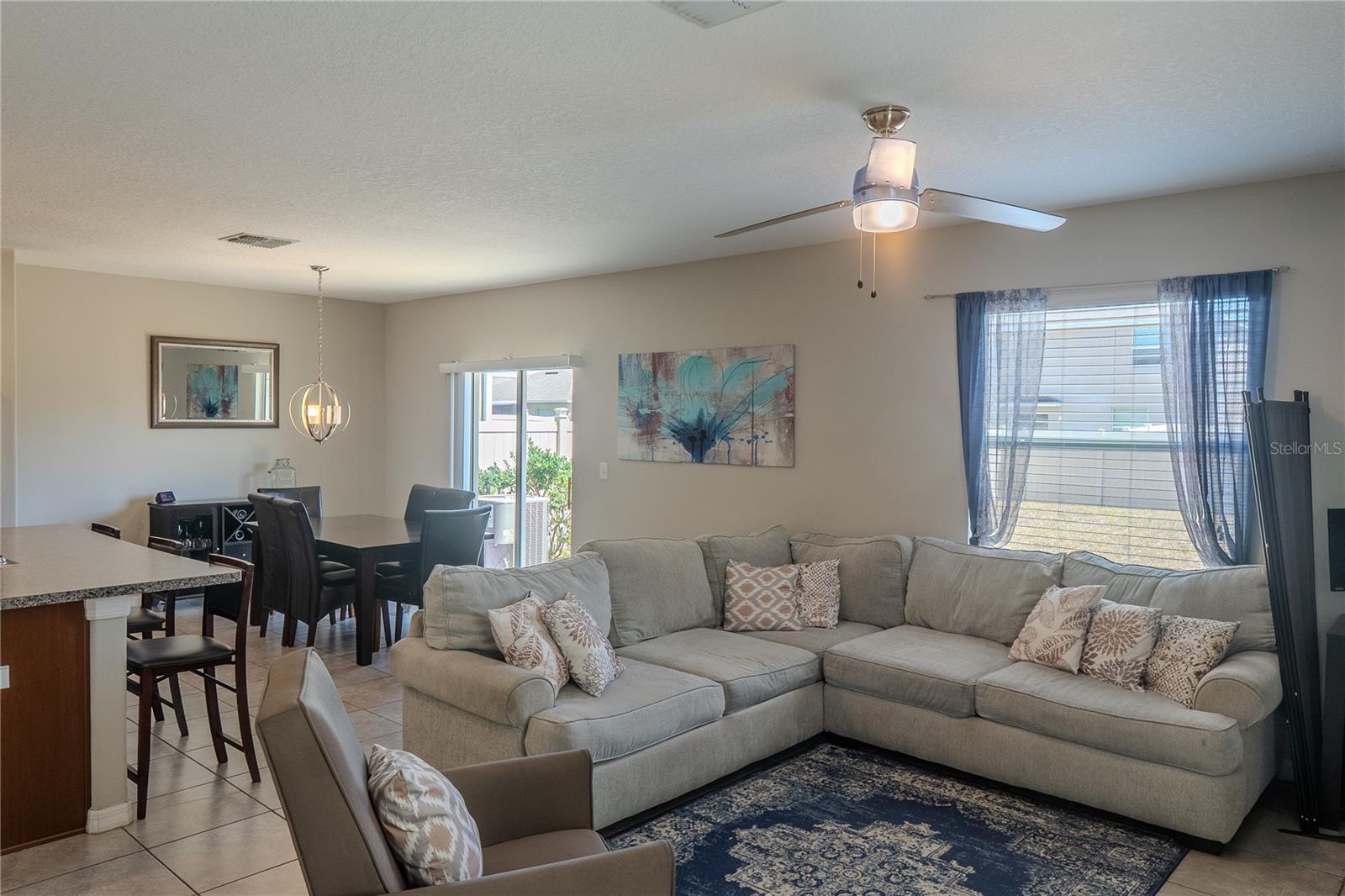 Image 5 of 11 For 6707 Blue Moon Way