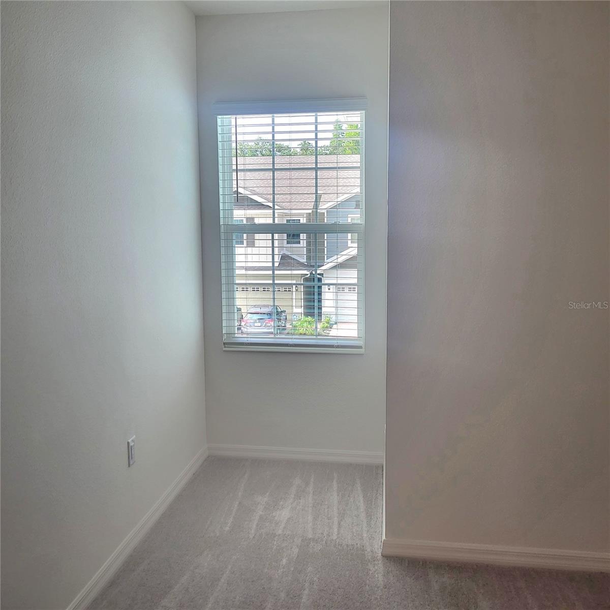 Image 24 of 42 For 34186 Cinder Way