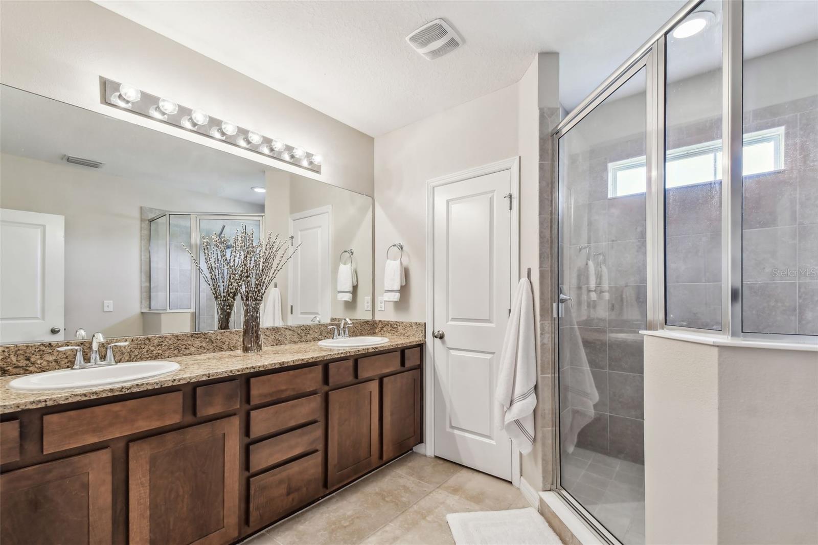 Listing photo id 20 for 5304 6th Way N
