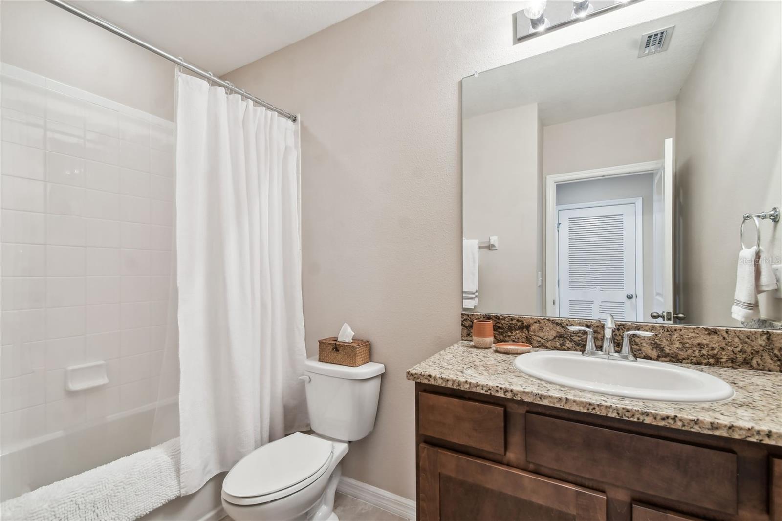 Listing photo id 27 for 5304 6th Way N