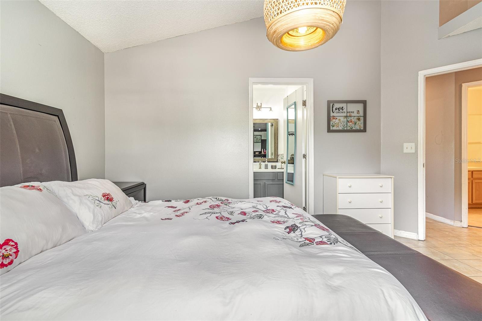 Image 15 of 32 For 2116 Cypress Bay Boulevard