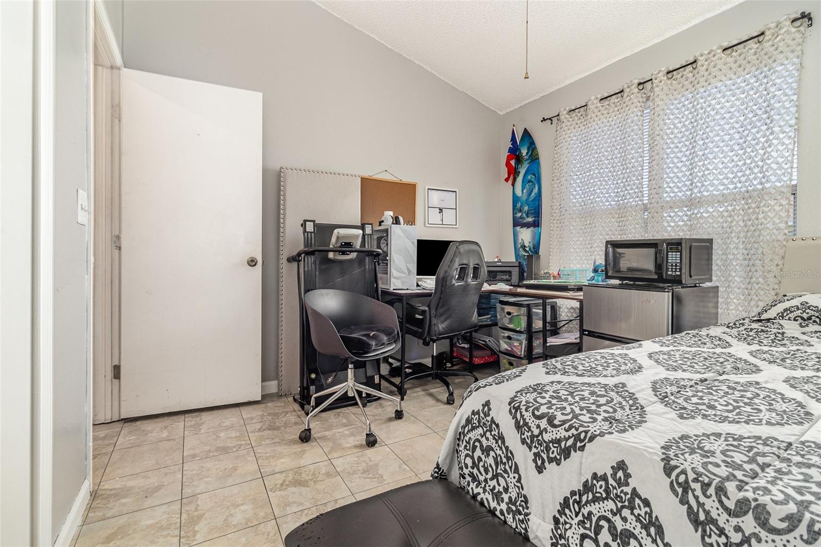 Image 18 of 32 For 2116 Cypress Bay Boulevard