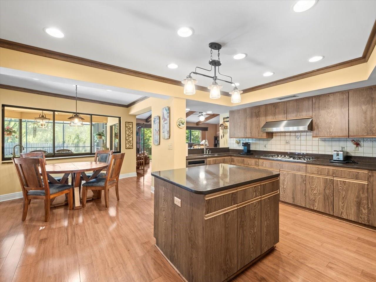 Image 13 of 47 For 3309 Westmoreland Drive