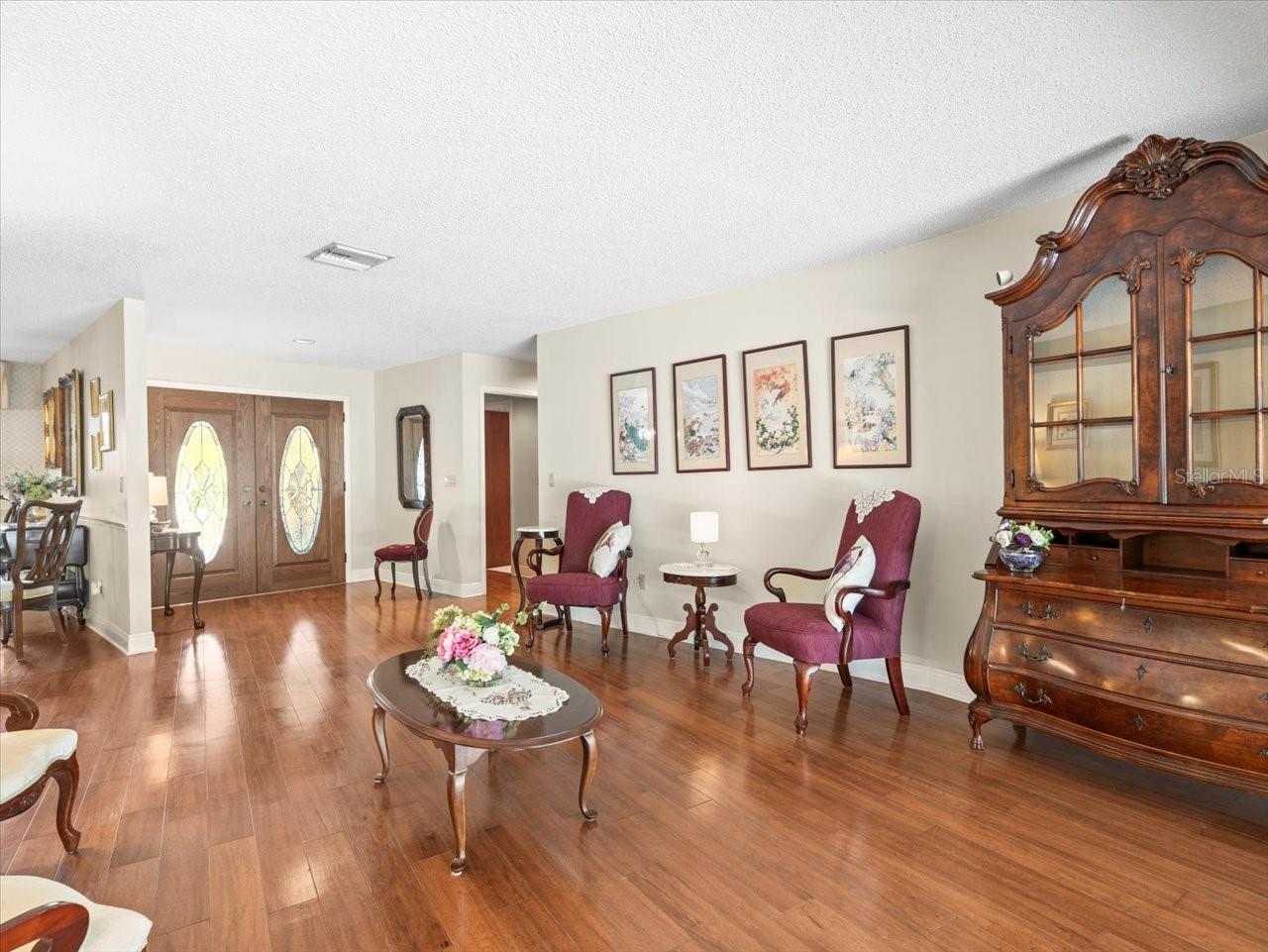 Image 21 of 47 For 3309 Westmoreland Drive