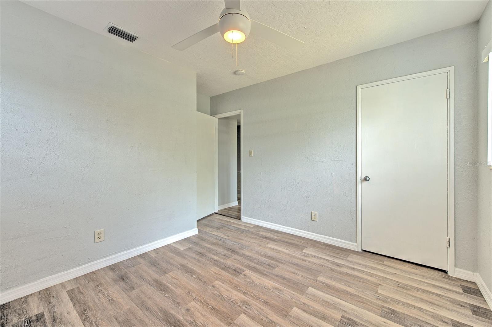 Image 31 of 35 For 1511 Meridel Avenue