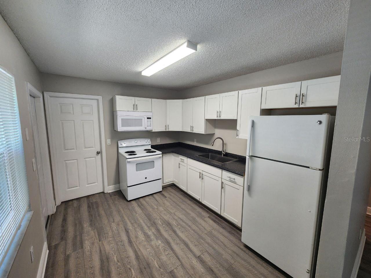 Image 8 of 24 For 1209 62nd Avenue E